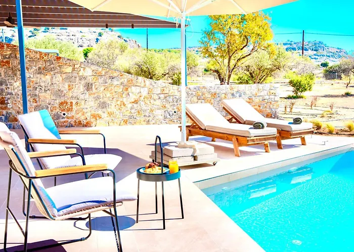 Selene 2 * Rhodes City